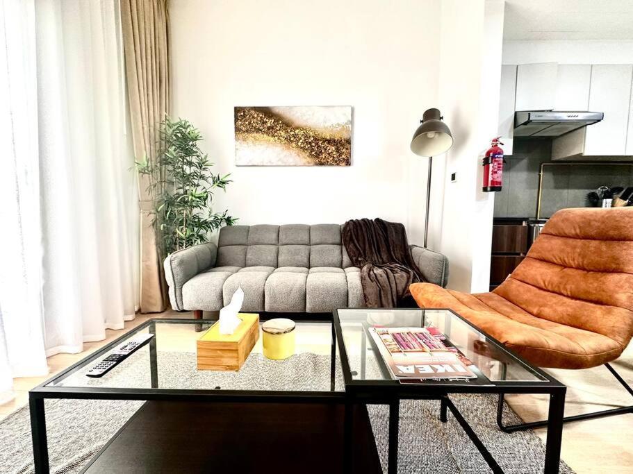Apartment Pool View 1bedroom In Remraam, Al Ramth 11 Dubai