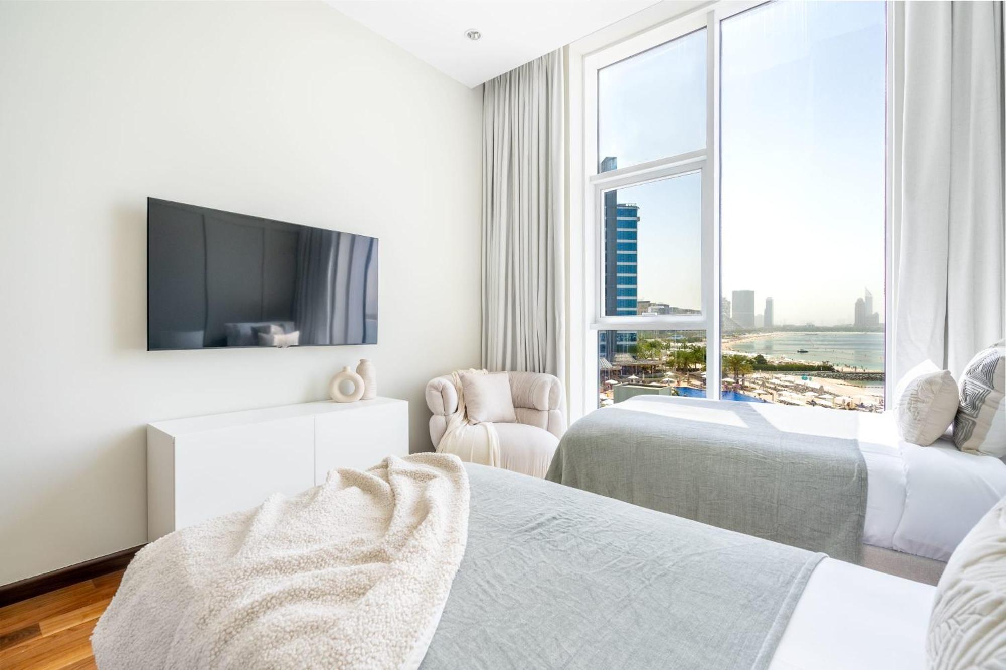 Apartment Oceana Luxury 4 Bedroom With Access And Sea Views By Exclusive Homes *
