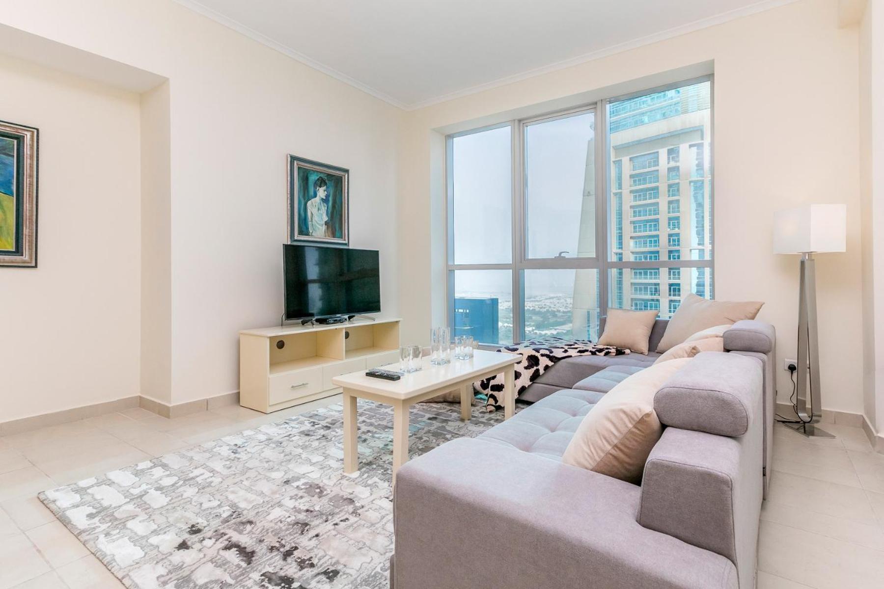 Apartment 2br High Floor Torch Tower Marina