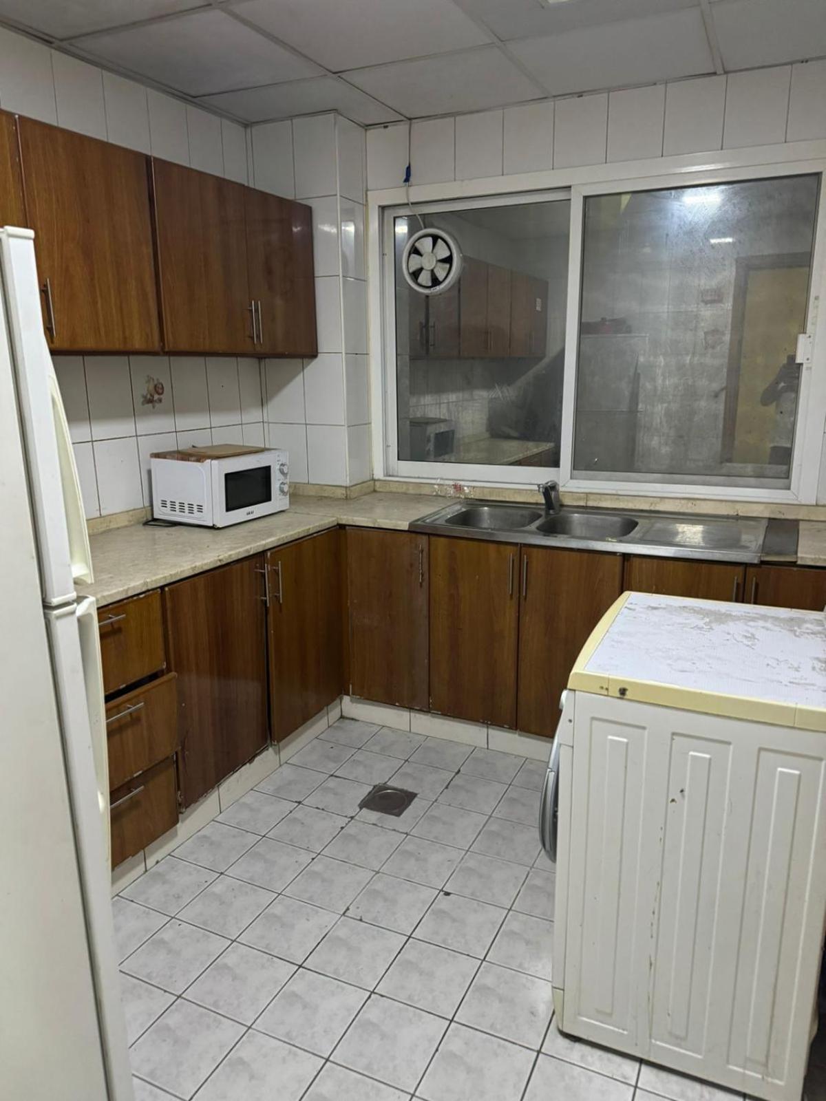 Topstay Boys & Furnished Holiday Dubai