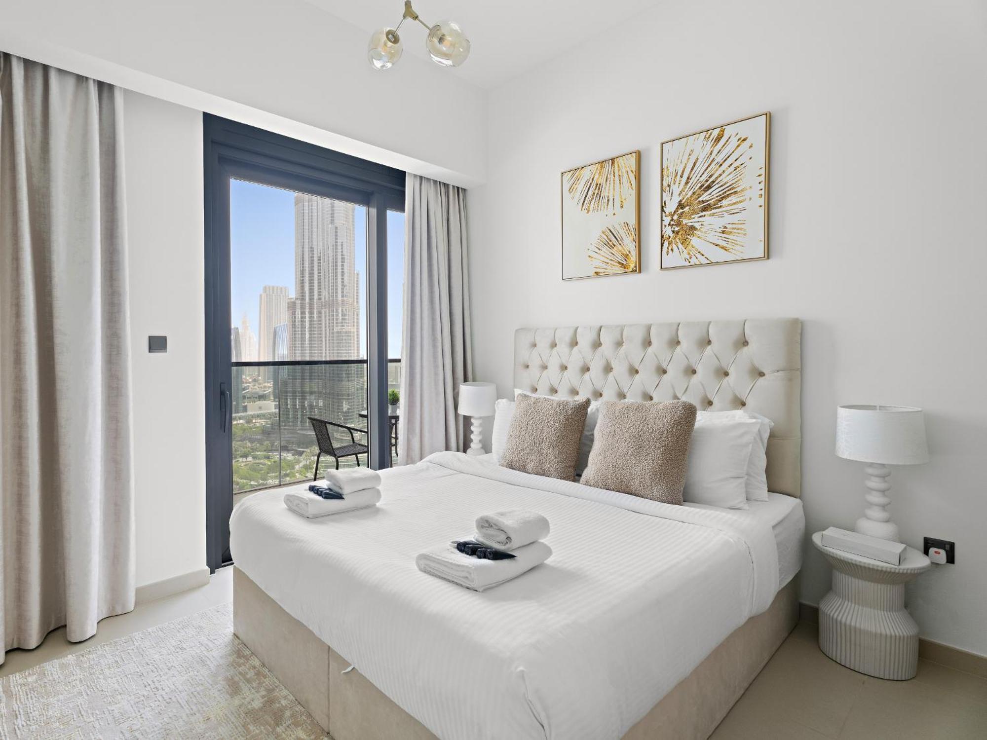 Vibrant 3bdr Plus 1 Guest In Downtown With Burj Khalifa View Apartment