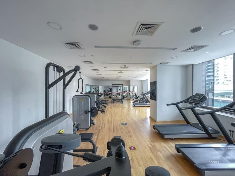 Experience Sparkle Tower Living In Jbr - Suiteable Dubai