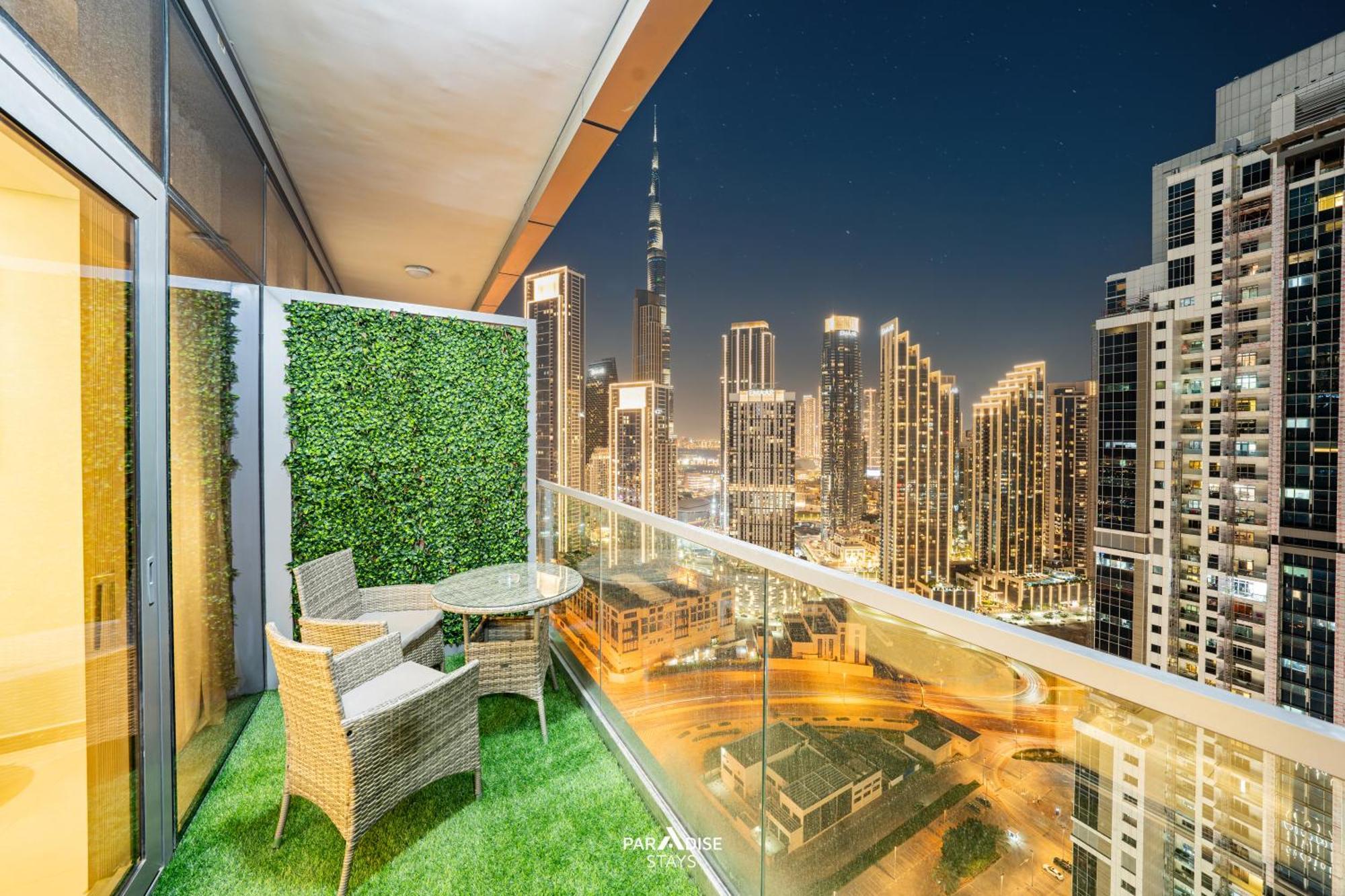 Apartment Paramount Midtown Hotel, Burj Khalifa Views Dubai