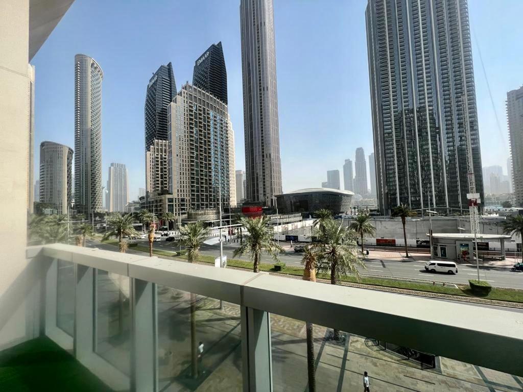 Apartment 2 Bedroom Close To Mall
