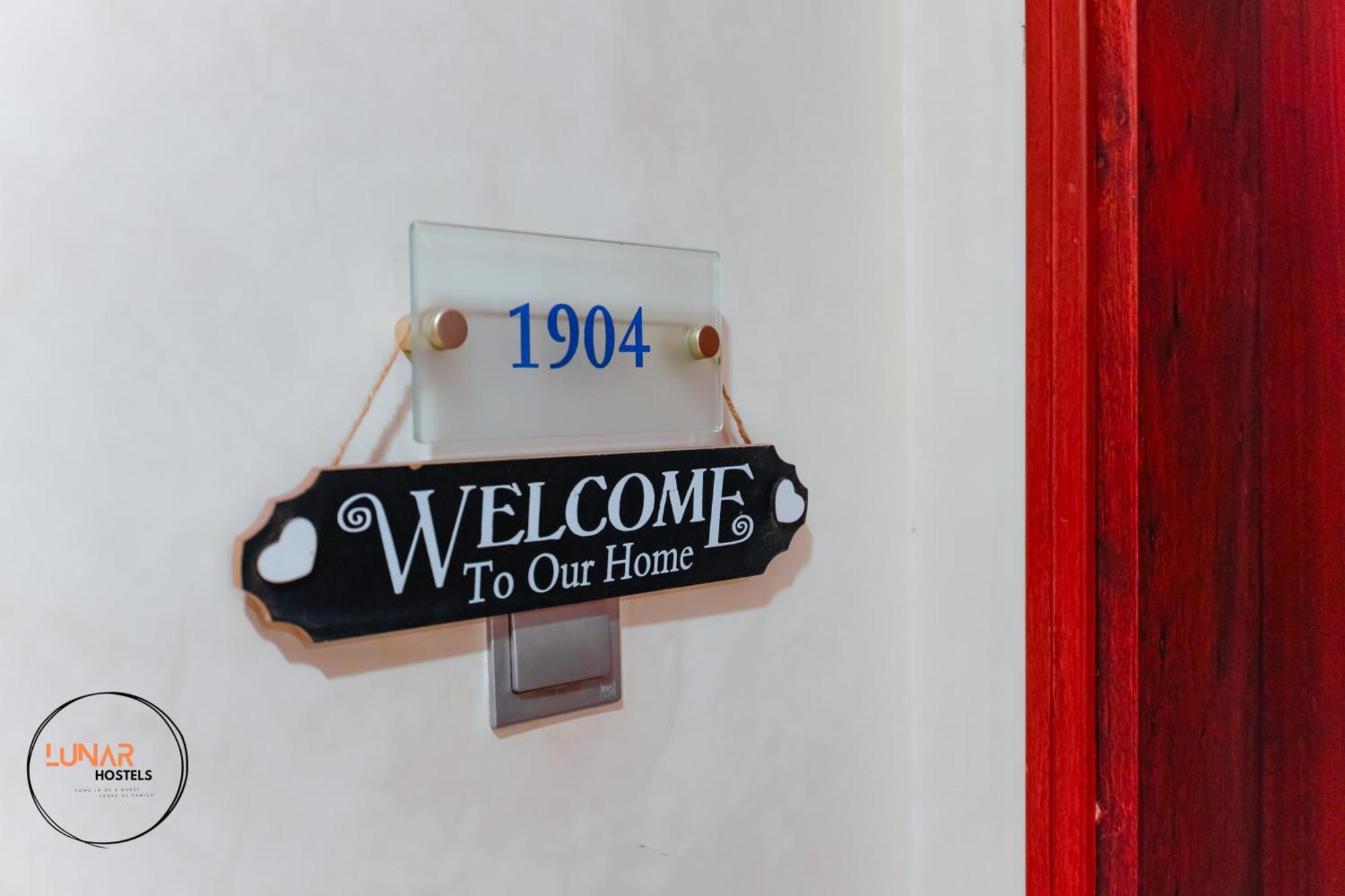 Homestay Lunar - Jbr Dubai