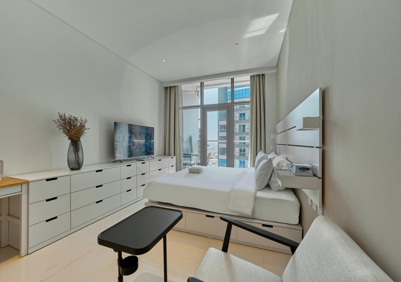 Apartment First Class In Seven Palm With Direct Access To The West Palm And Nakheel Mall *