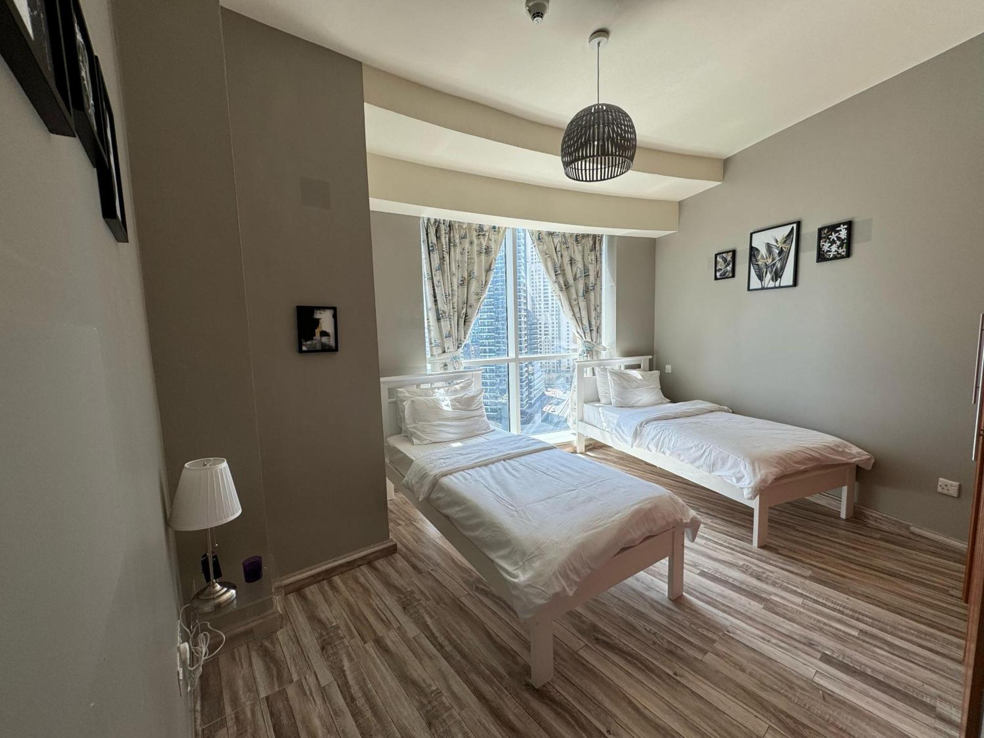 Daire 2 Bedroom & 3 Bath In Marina - Walking Distance To Jbr!