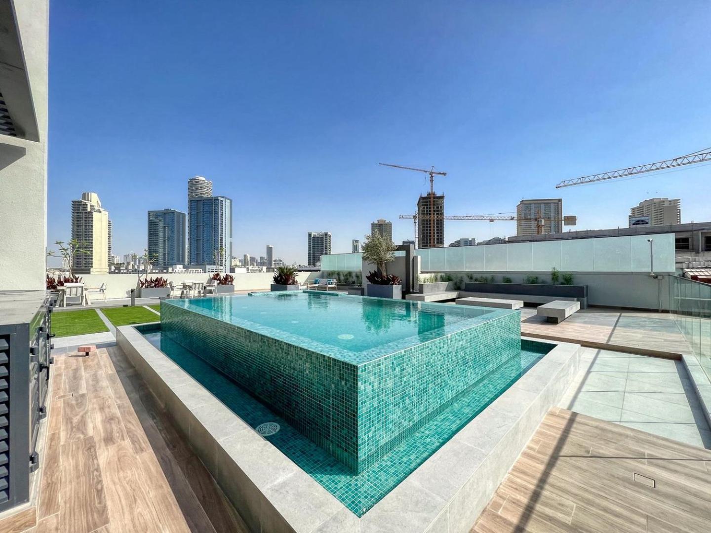 Guestready - Jvc Urban Comfort With Balcony * Dubai