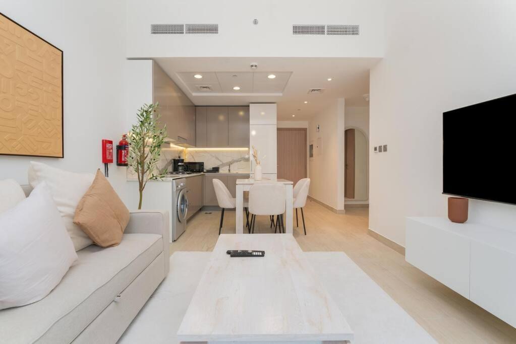 1 Bedroom - 12min From Downtown - Azizi Riviera - Apartment Dubai