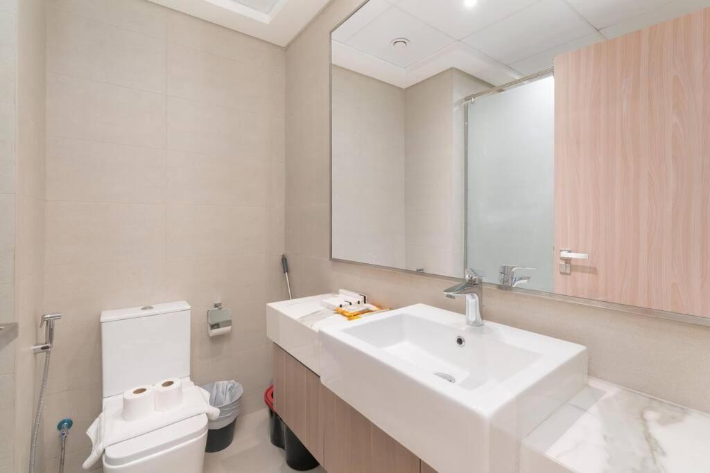 Apartment 1 Bedroom - 12min From Downtown - Azizi Riviera - *