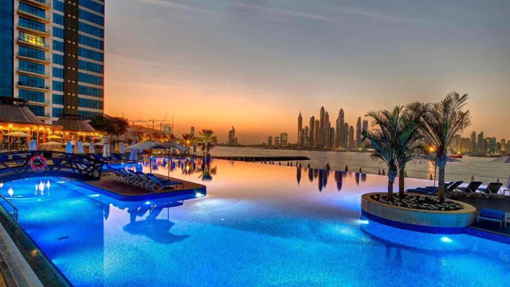 Apartment Oceana Luxury 4 Bedroom With Access And Sea Views By Exclusive Homes *