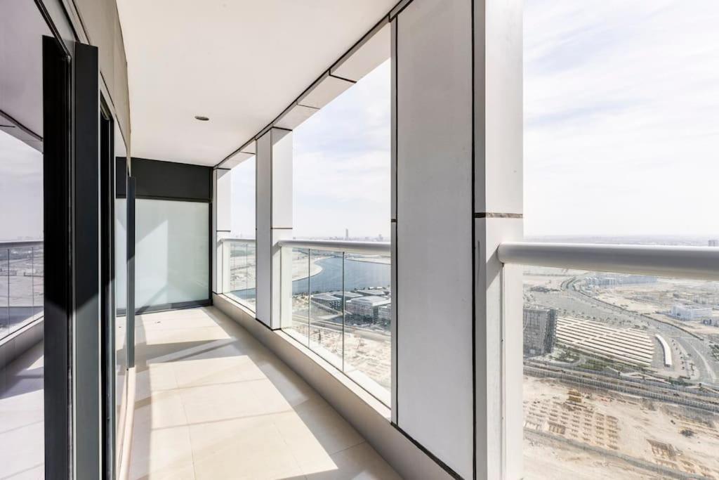 Stunning High Floor I 1bhk I Bills Included * Dubai