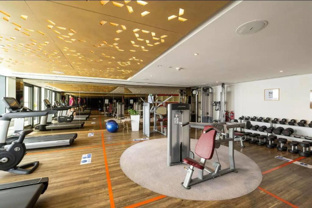 Stunning High Floor I 1bhk I Bills Included *