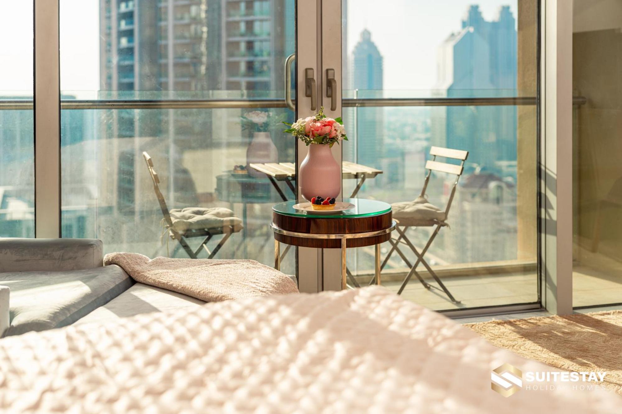 Ostay -address Mall - The Dubai