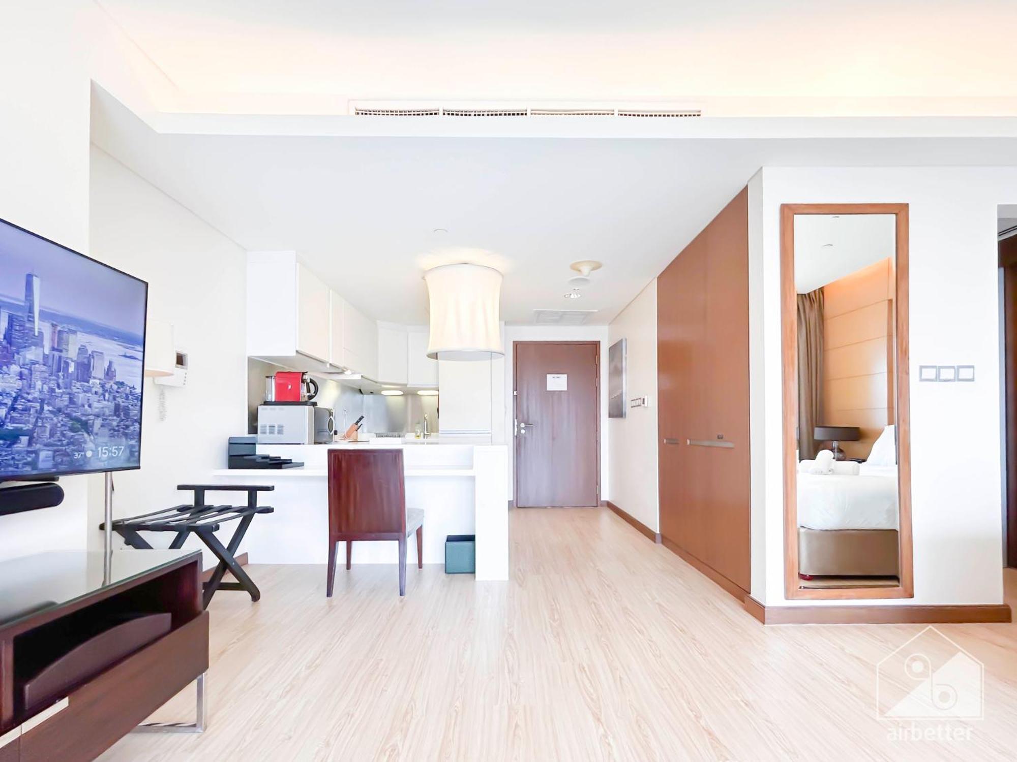 Address Mall Balcony Burj View * Dubai