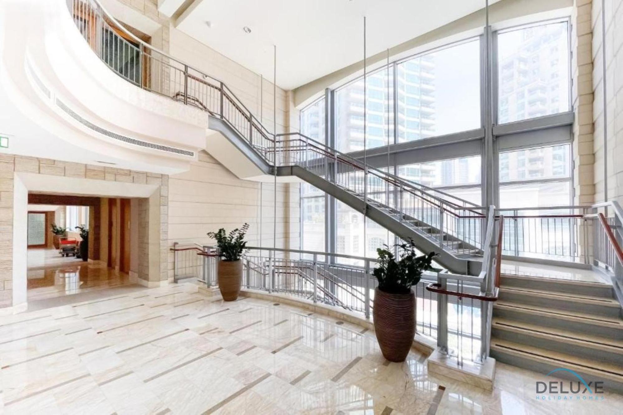 Apartamento Spacious 2br At Murjan Emaar Six Towers Marina By Deluxe Homes