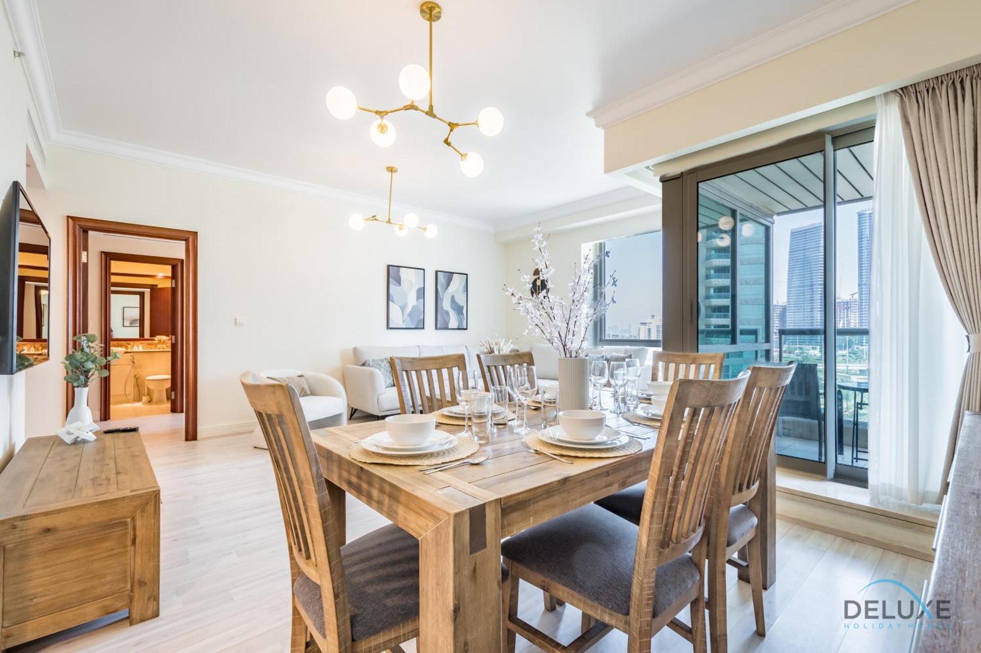 Spacious 2br At Murjan Emaar Six Towers Marina By Deluxe Homes Apartamento