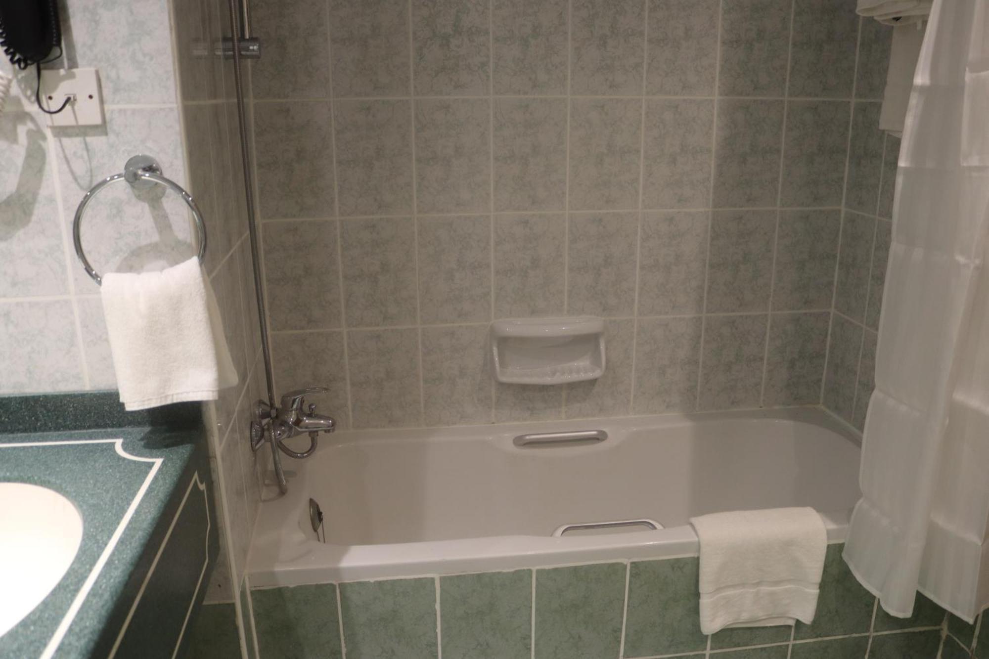 Gss Avenue Hotel Ex Delmon Hotel 3* Dubai