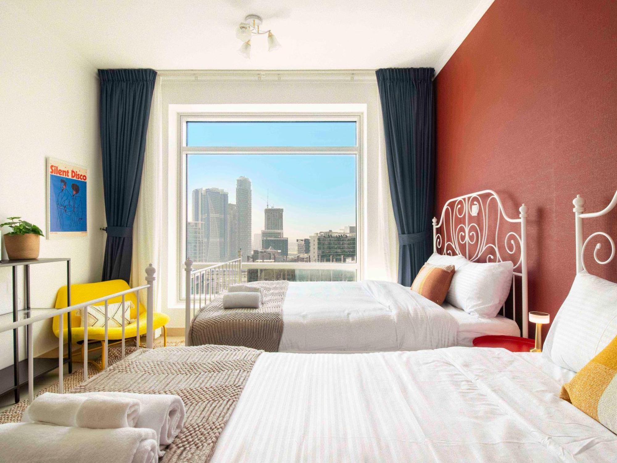 Spacious 2br In Downtown In High Floor Dubai