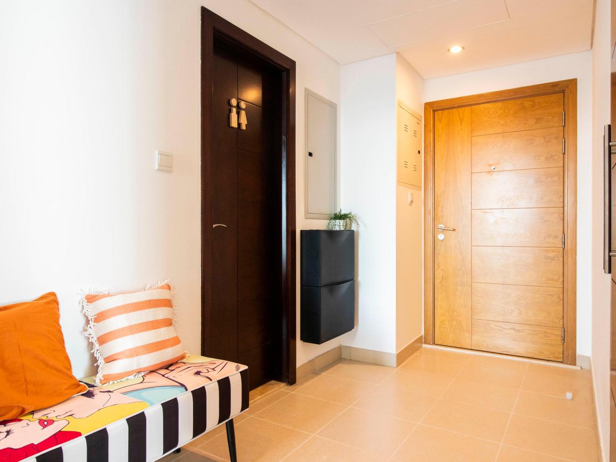 Apartment Spacious 2br In Downtown In High Floor *