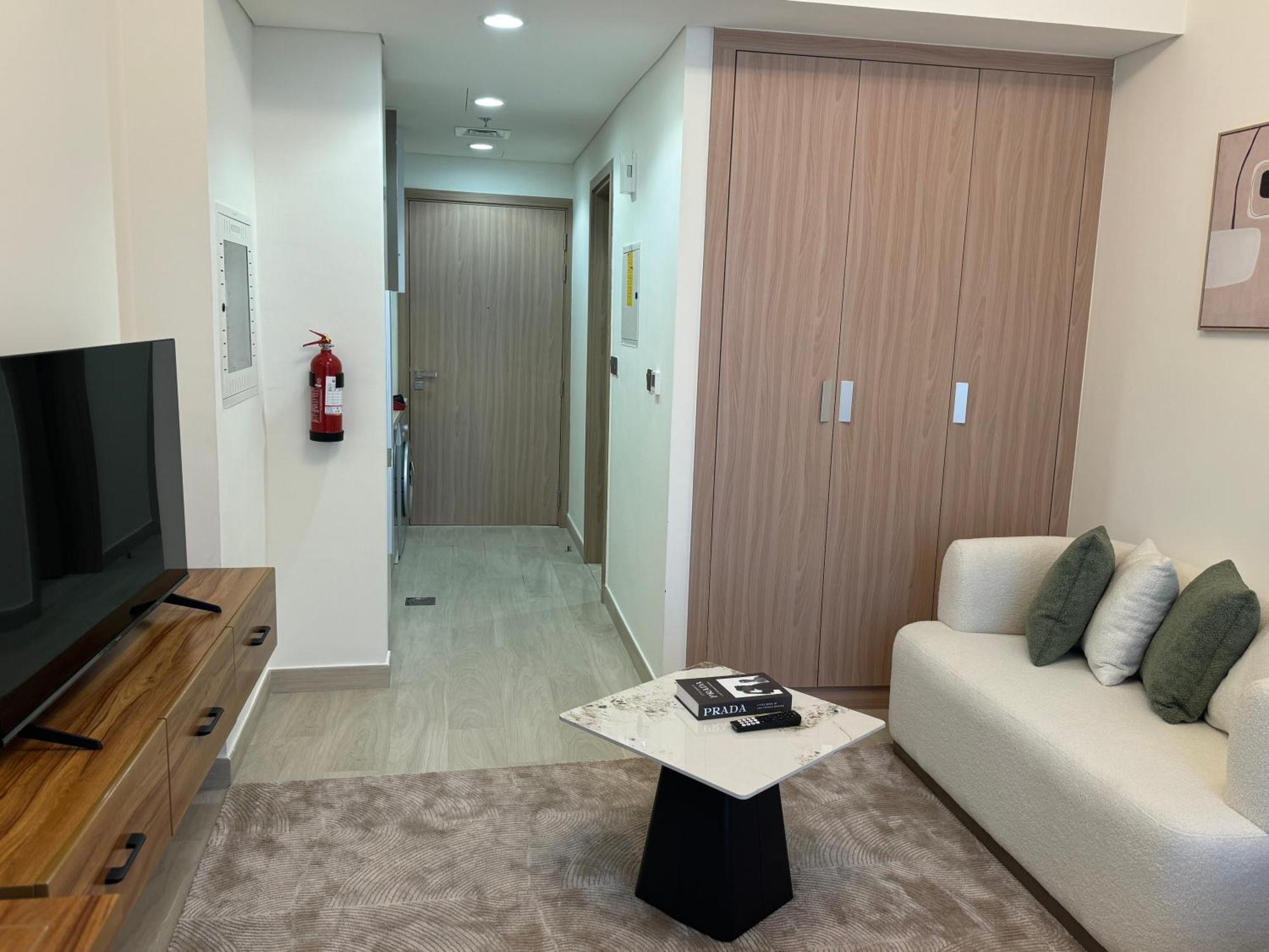 Apartment Ashri Hh, In Riviera Dubai