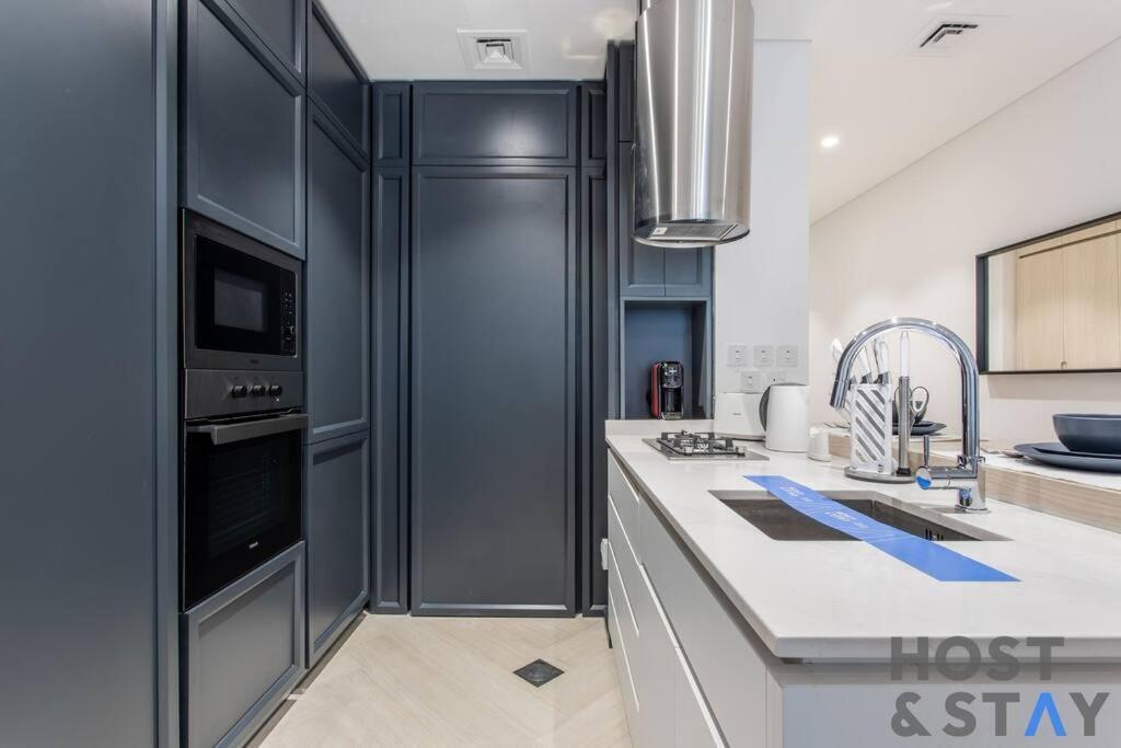 Boutique In Wilton Park Mbr Apartment *