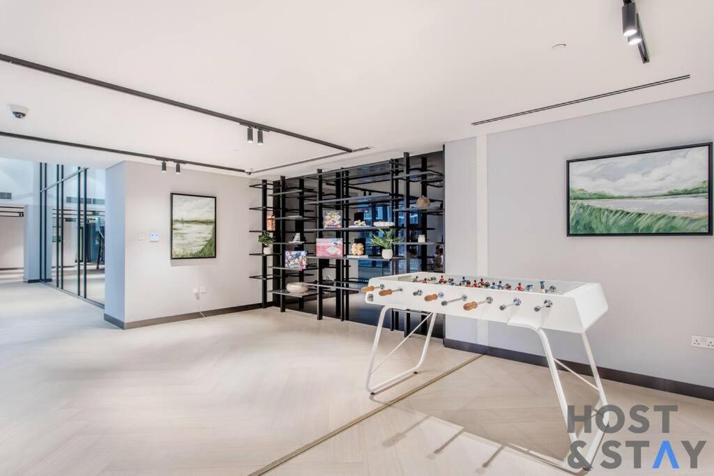 Boutique In Wilton Park Mbr Dubai