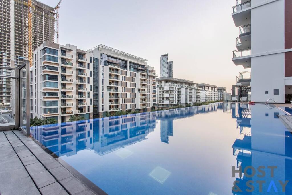 Boutique In Wilton Park Mbr * Dubai