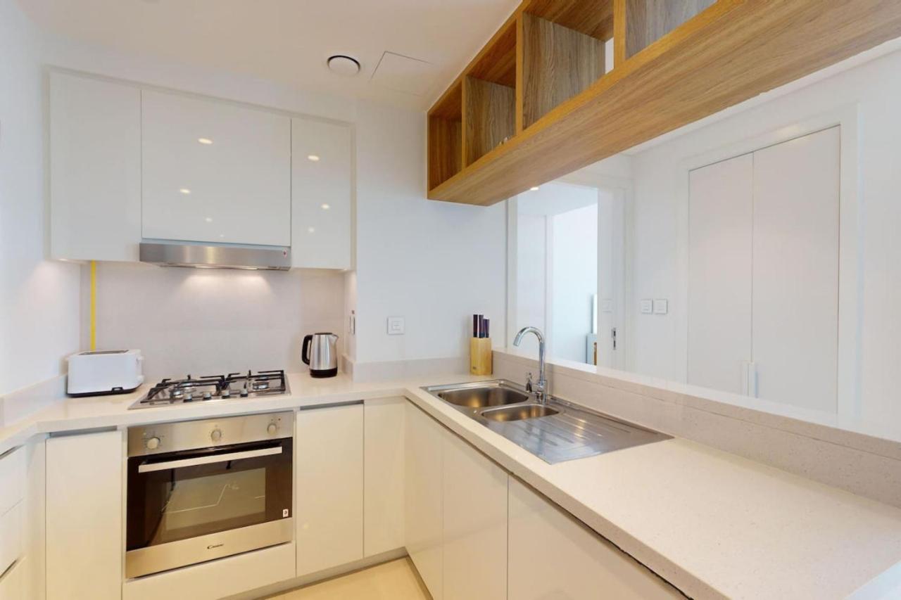 Downtown Views 2 - Sleek Two Bedroom Apartment