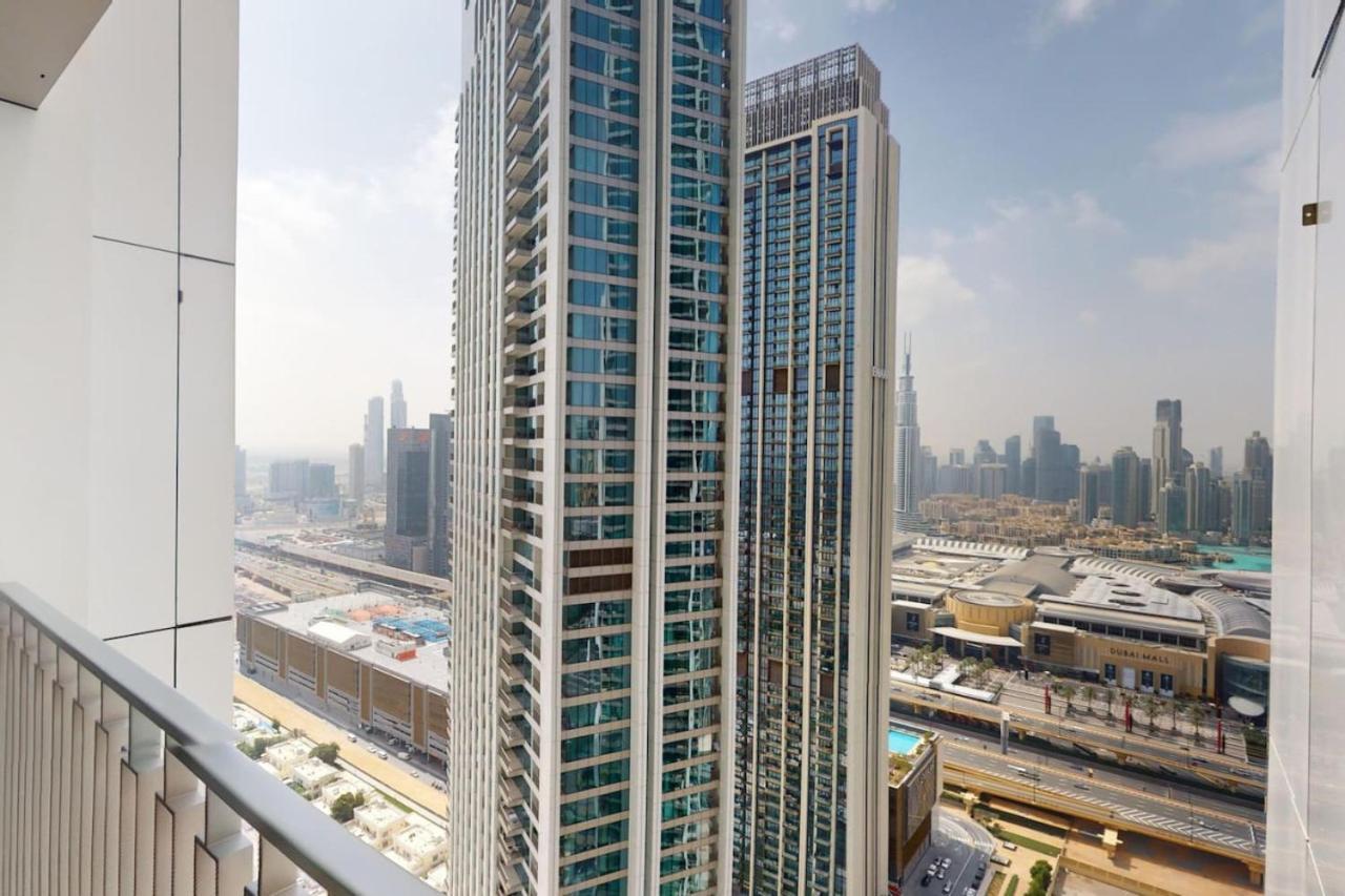 Downtown Views 2 - Sleek Two Bedroom *