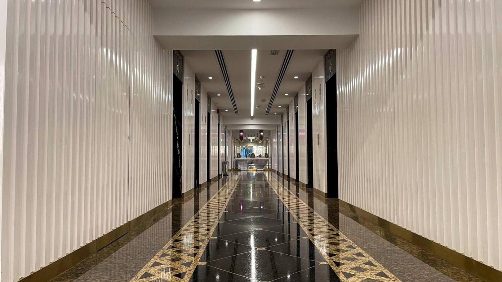Sea & Palm View Elegant 1 Bedroom Dubai