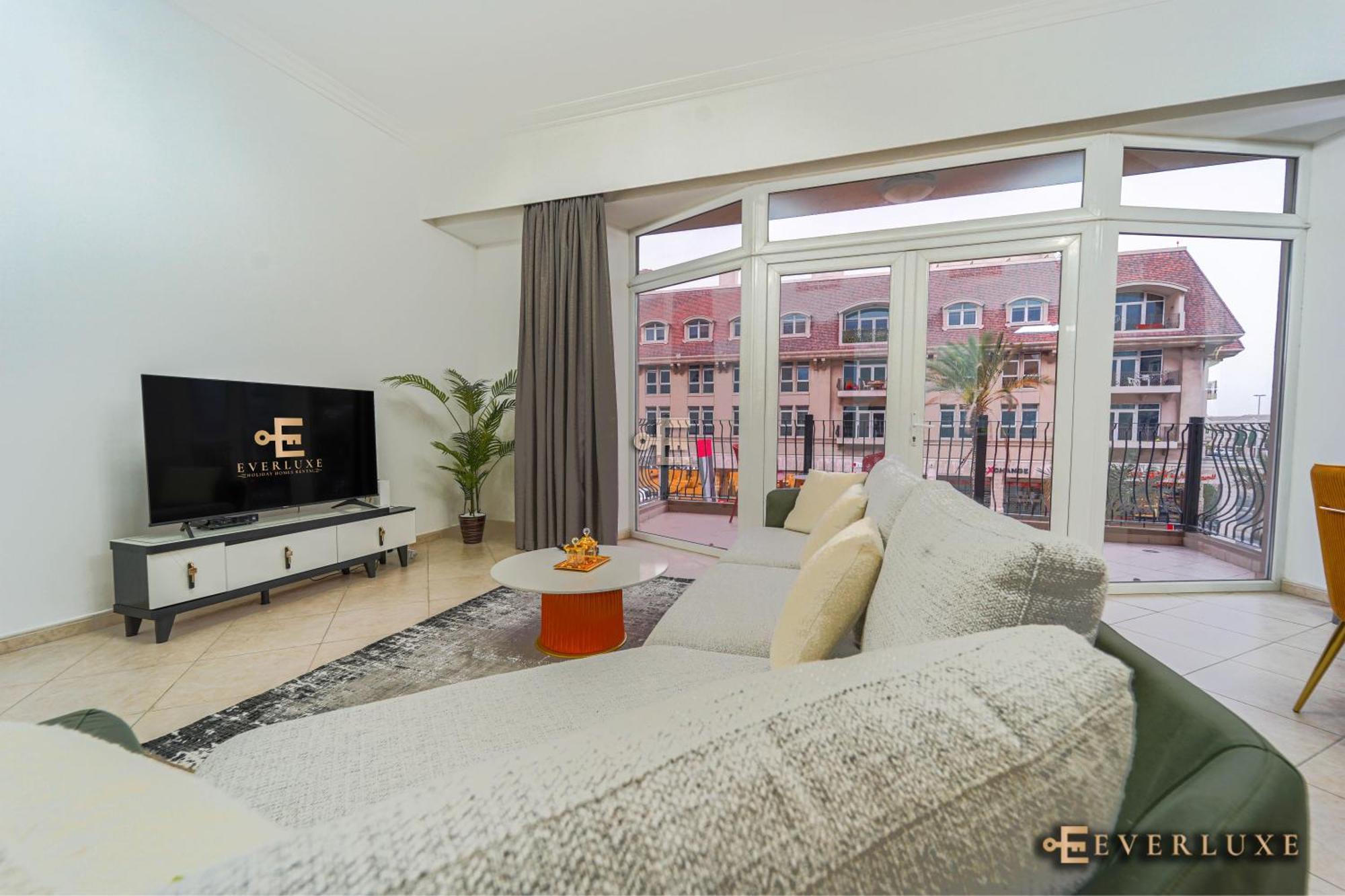 Spacious 2 Bedroom In Mirdif Apartment Dubai