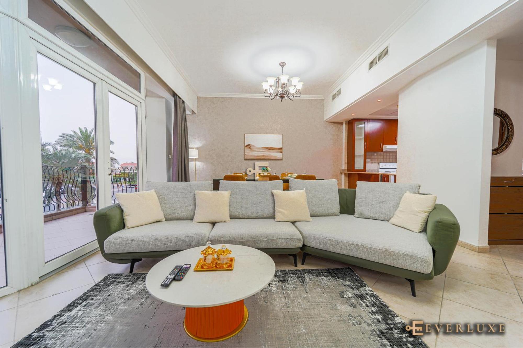 Spacious 2 Bedroom In Mirdif Dubai