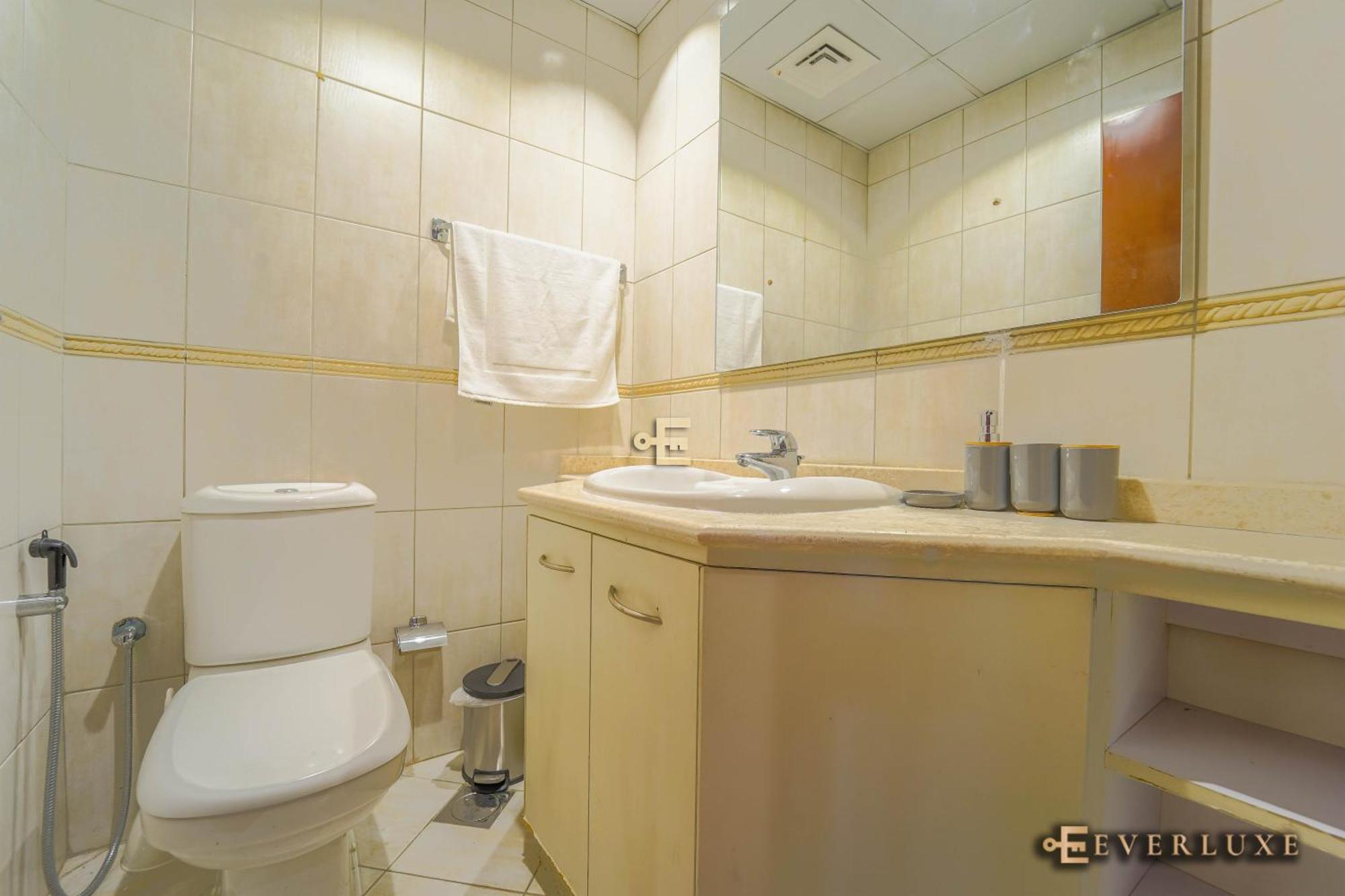 Spacious 2 Bedroom In Mirdif Apartment Dubai