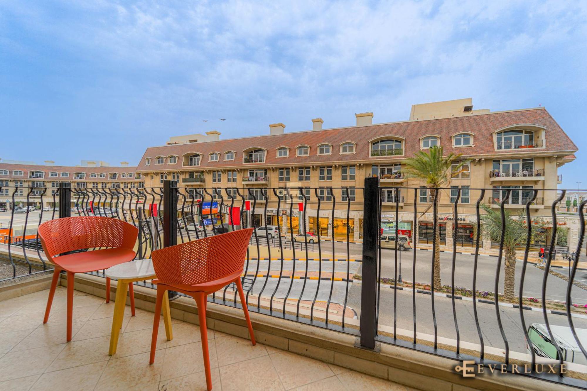Spacious 2 Bedroom In Mirdif Apartment