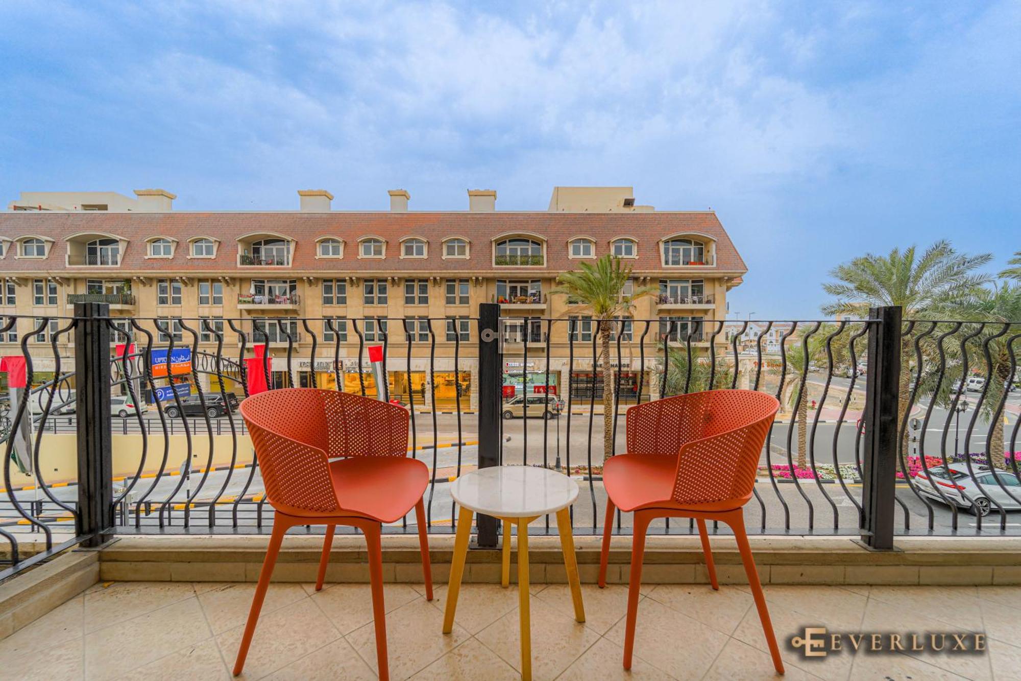 Spacious 2 Bedroom In Mirdif Apartment *