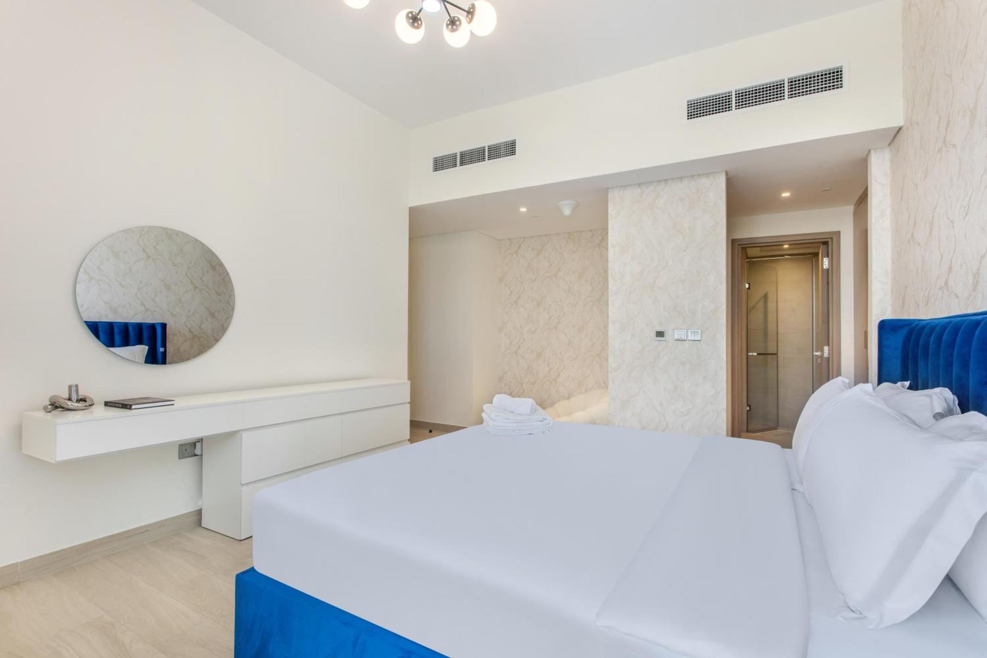 Elegant 2-br Gem Quick Access Downtown