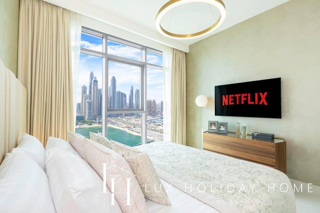 Apartment Lux The Marina Vista Beachfront 3 *