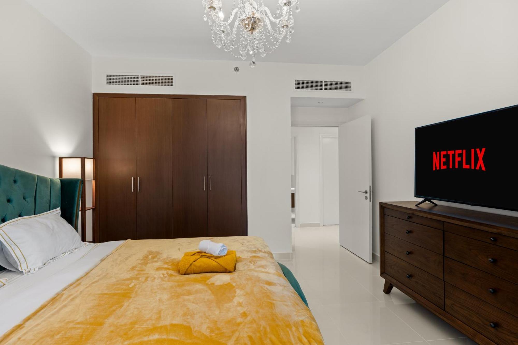 2br In Downtown Dubai, Near Burj Khalifa Apartment *