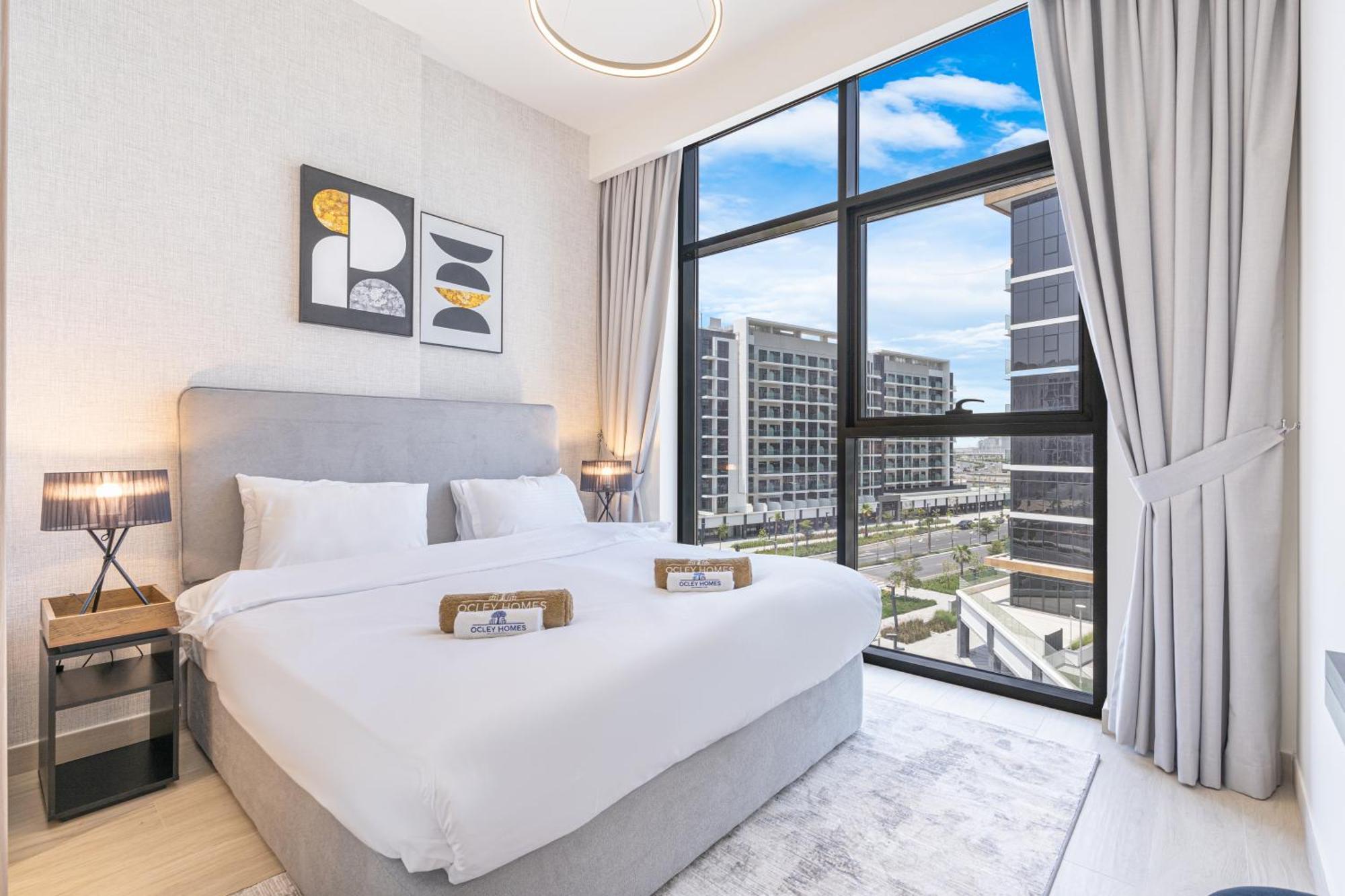 Charming 2br With Elegant Interior