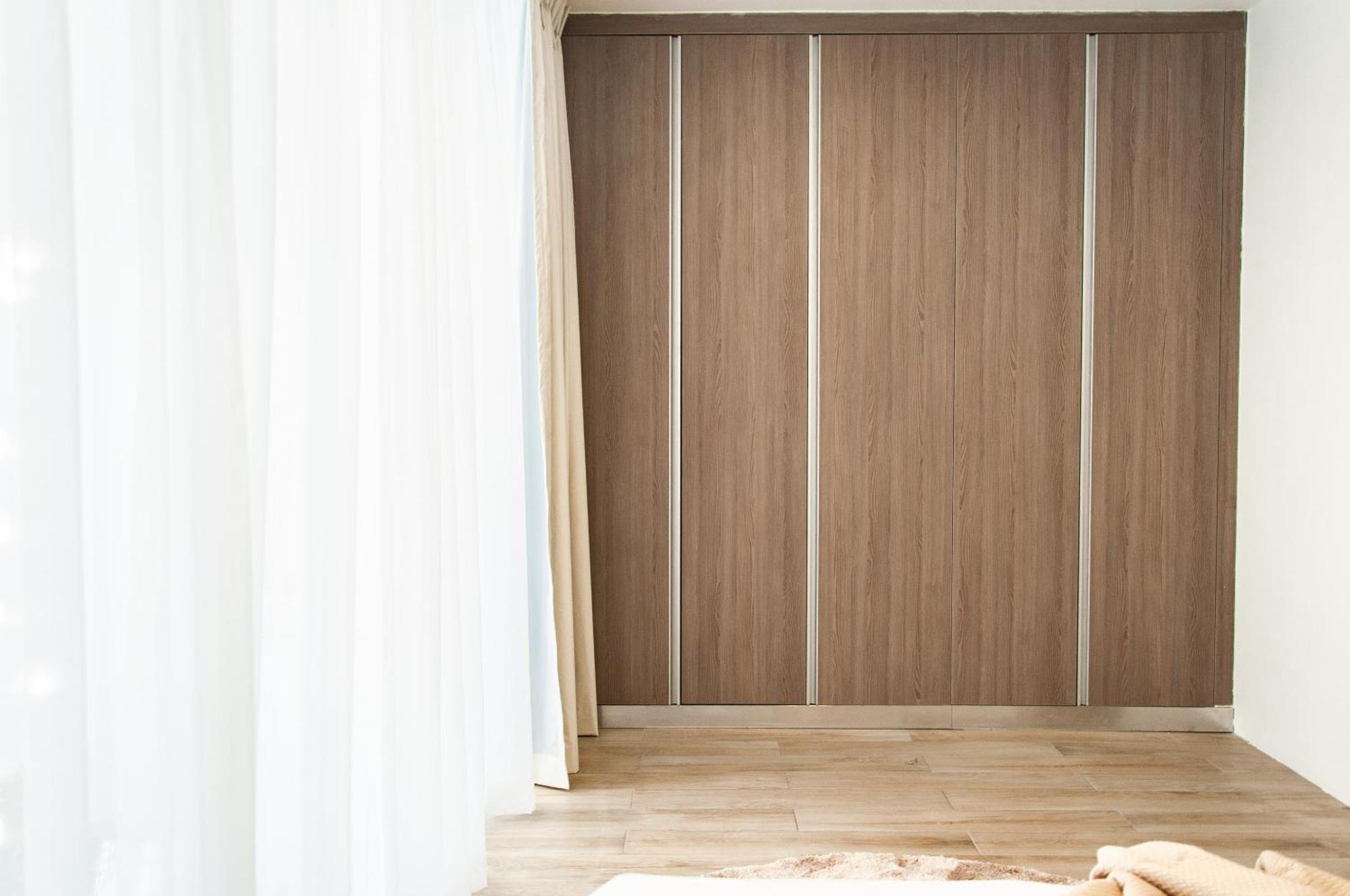 Sophisticated 2 Bedroom With Lush Interiors In Jvc