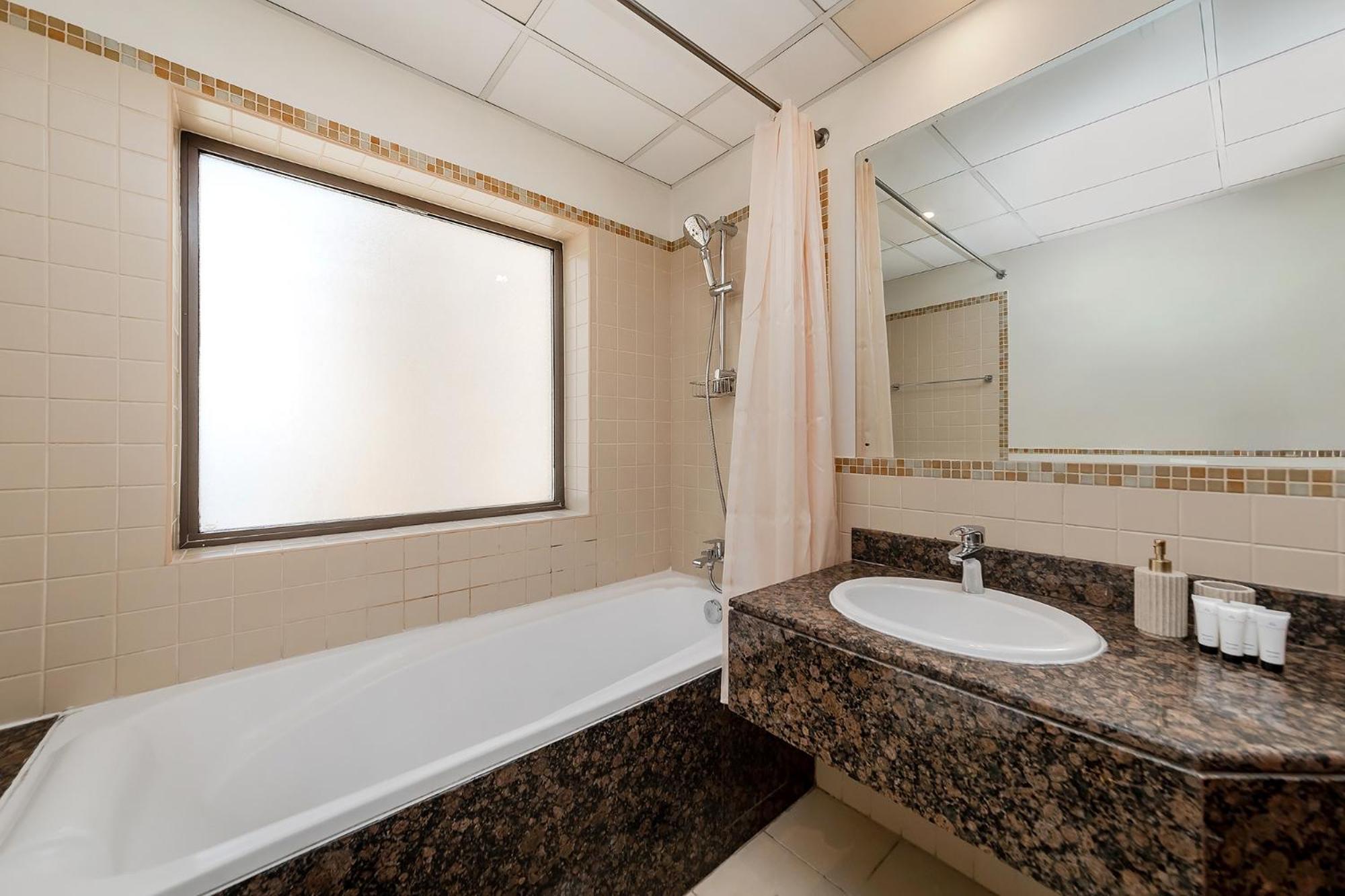 Daire Excellent 1bdr At Bahar 6