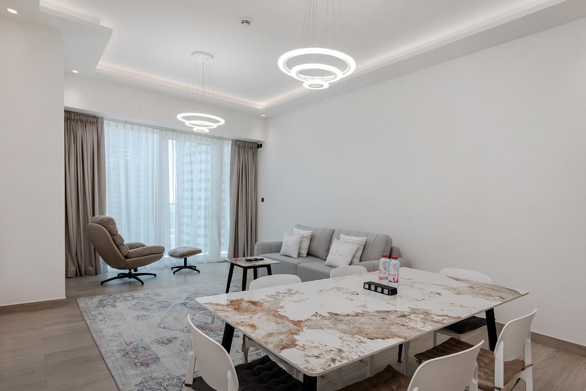 In Me Do Re Jumeirah Towers Apartment Dubai