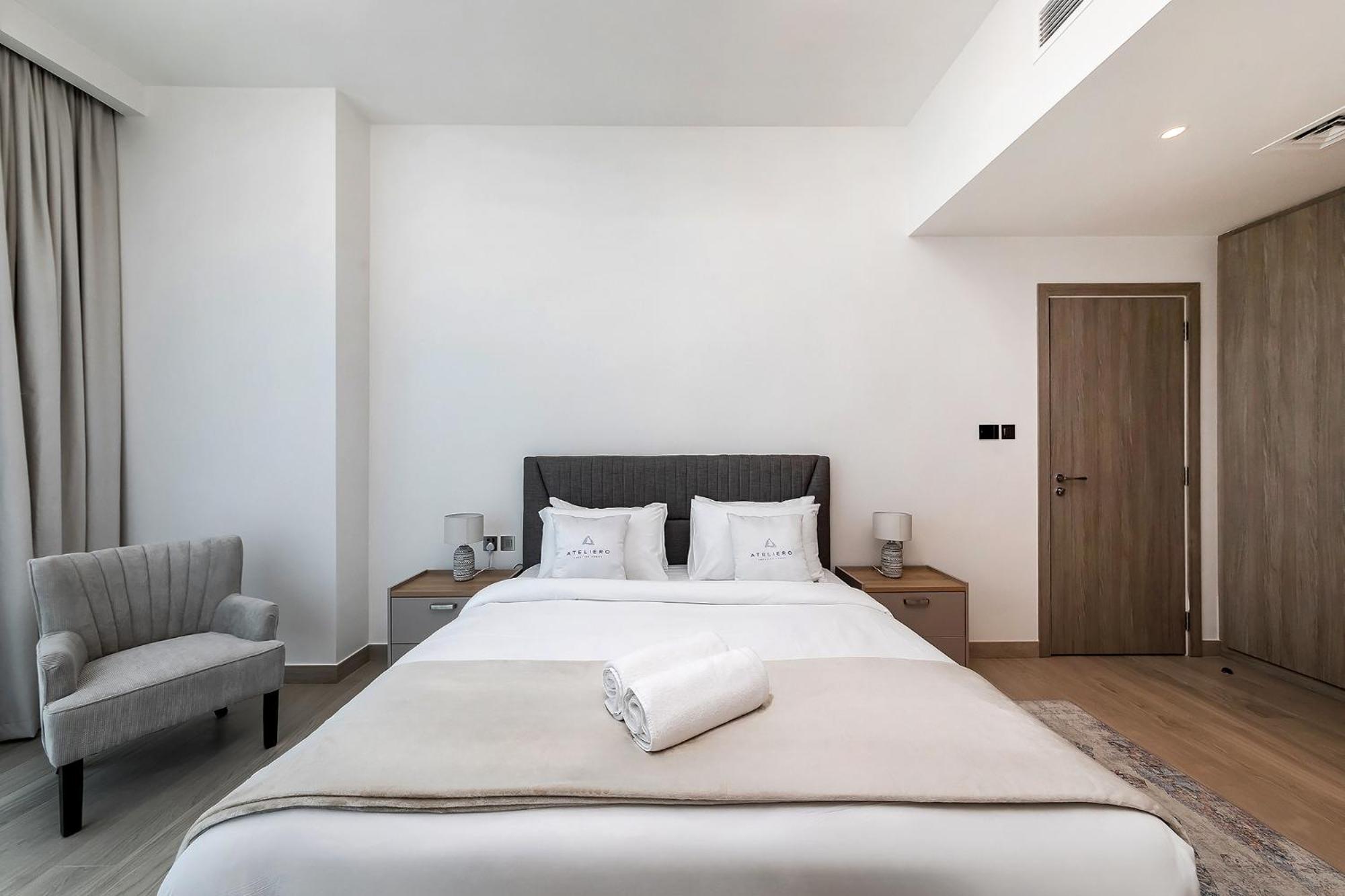 Apartment In Me Do Re Jumeirah Towers Dubai
