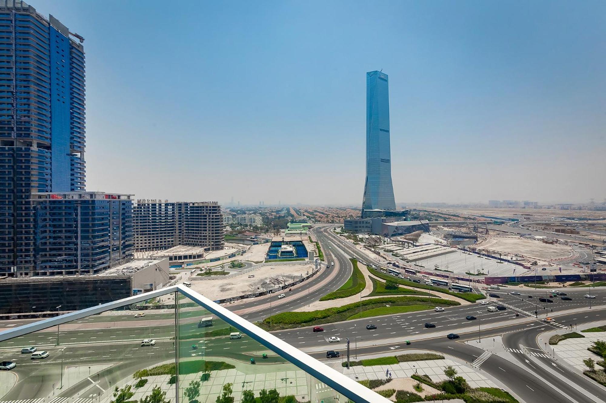 In Me Do Re Jumeirah Towers * Dubai