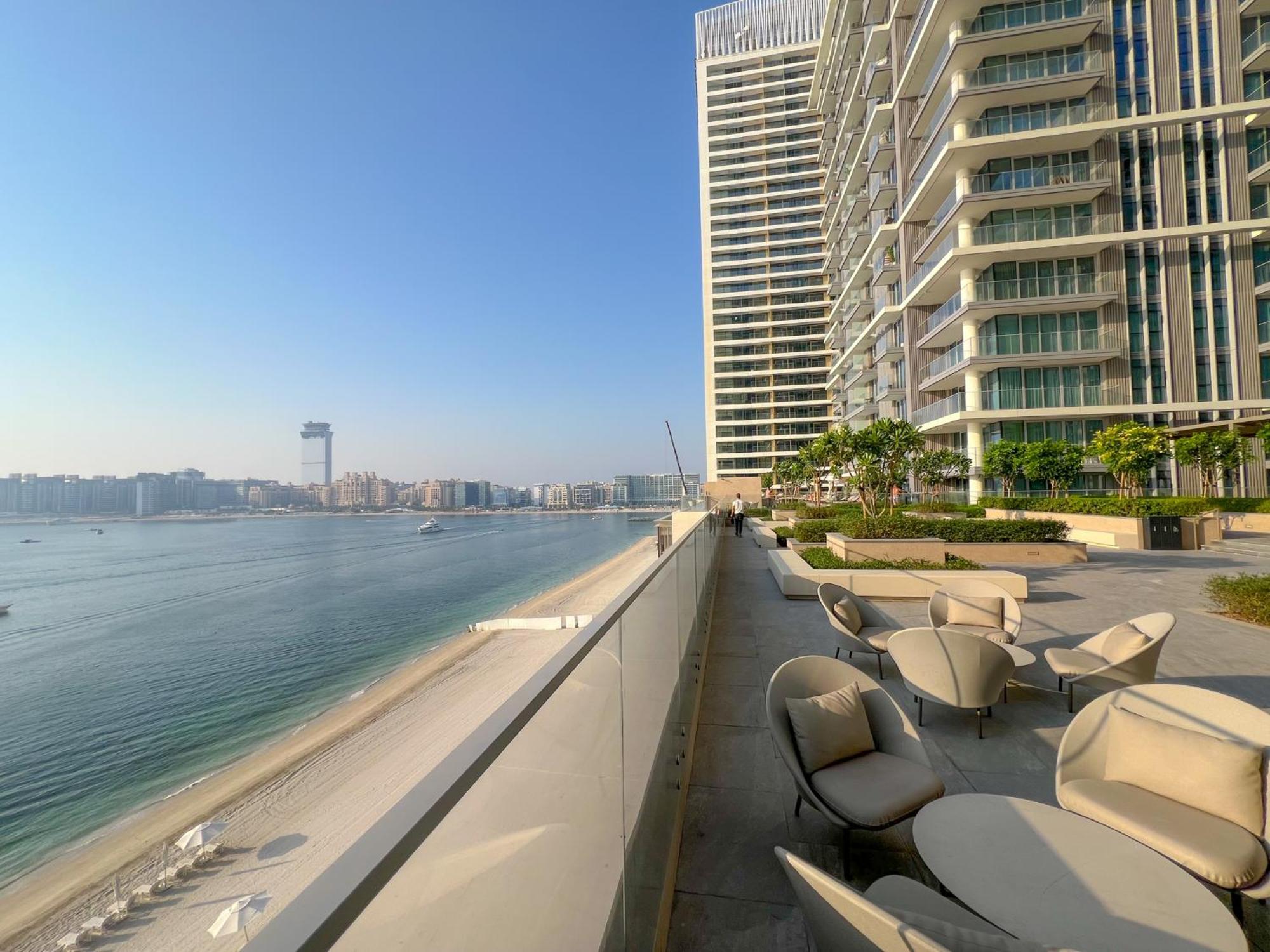 Apartment Beachfront Luxury - Stunning Views On The Palm & Marina - Private Beach Dubai