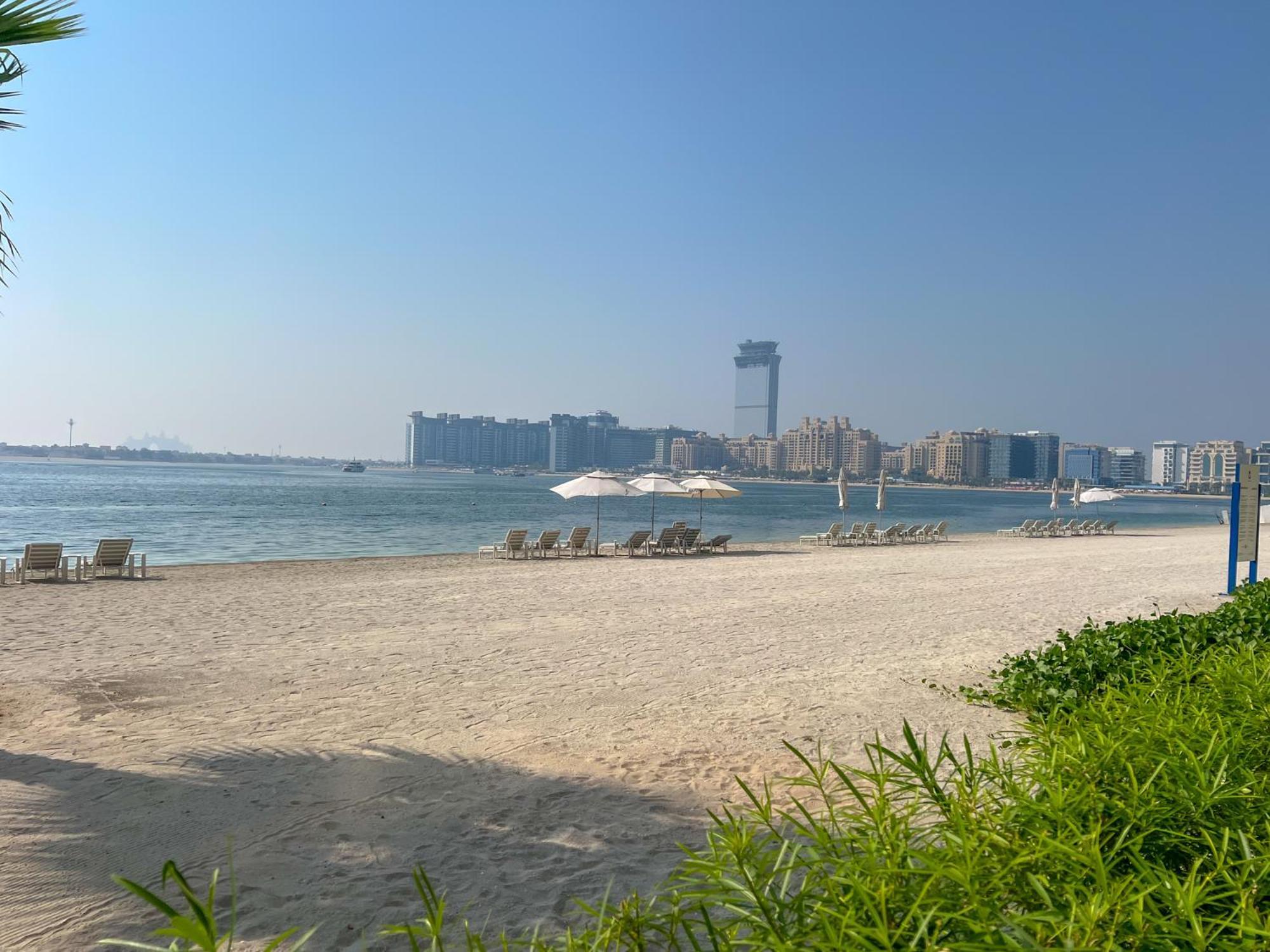 Beachfront Luxury - Stunning Views On The Palm & Marina - Private Beach * Dubai