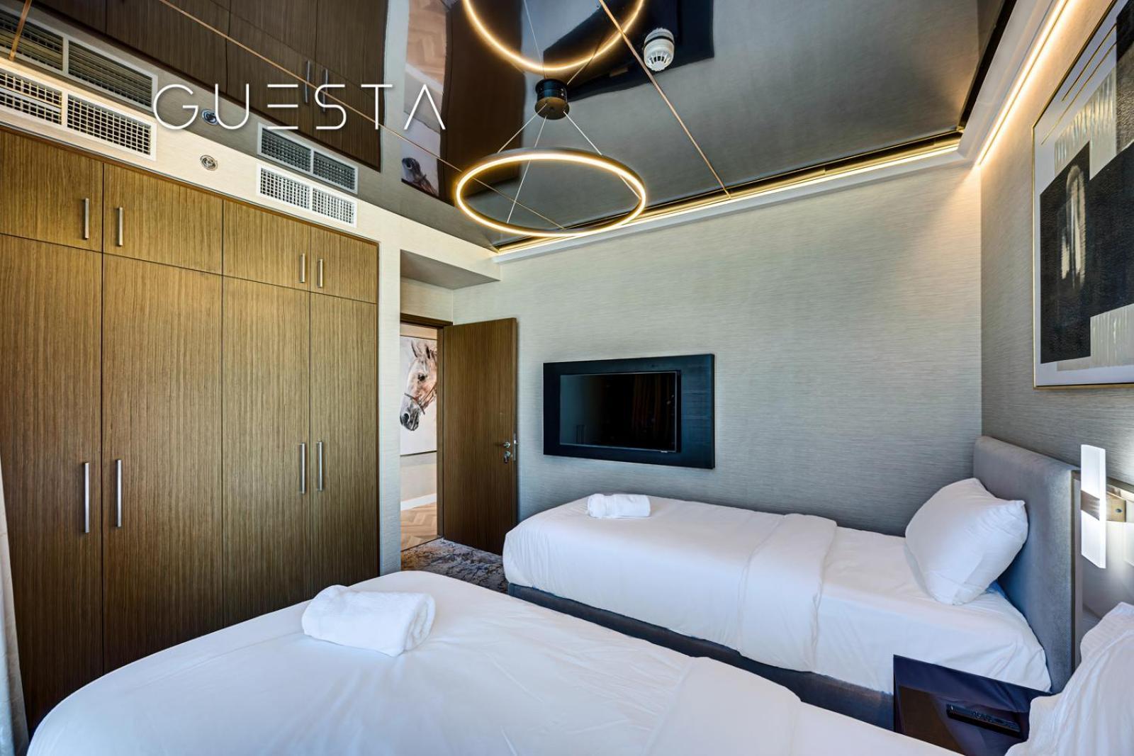 52 I 42 Tower By Emaar, Marina Apartment *