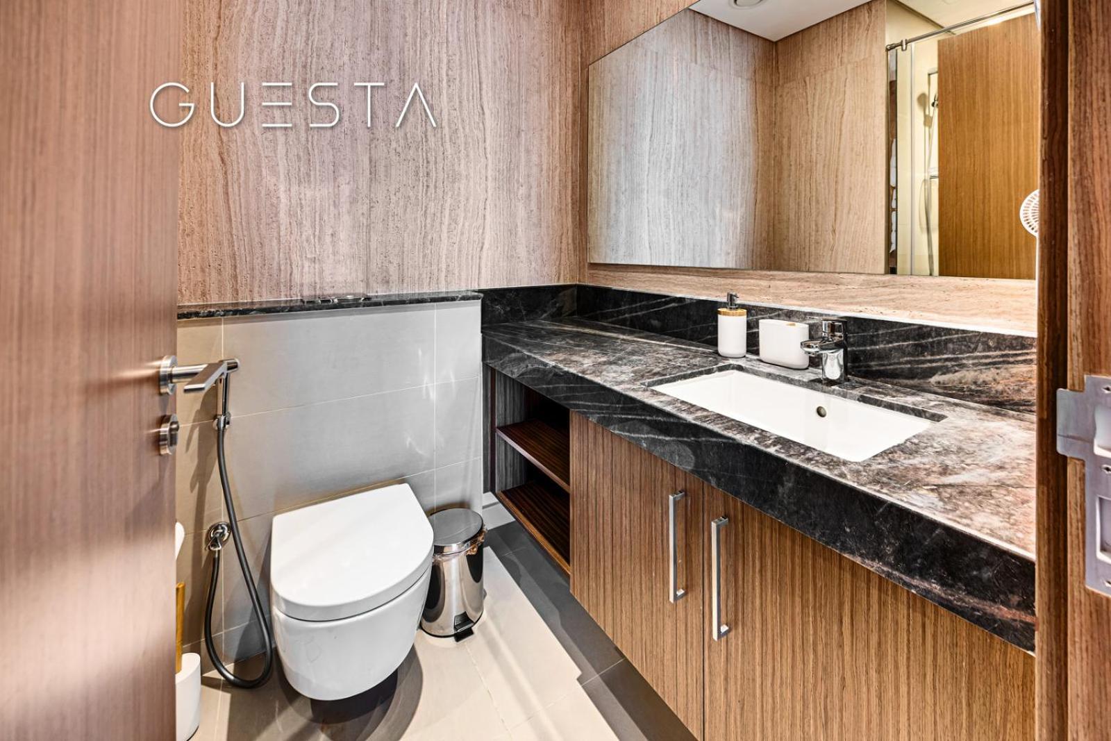 52 I 42 Tower By Emaar, Marina Apartment