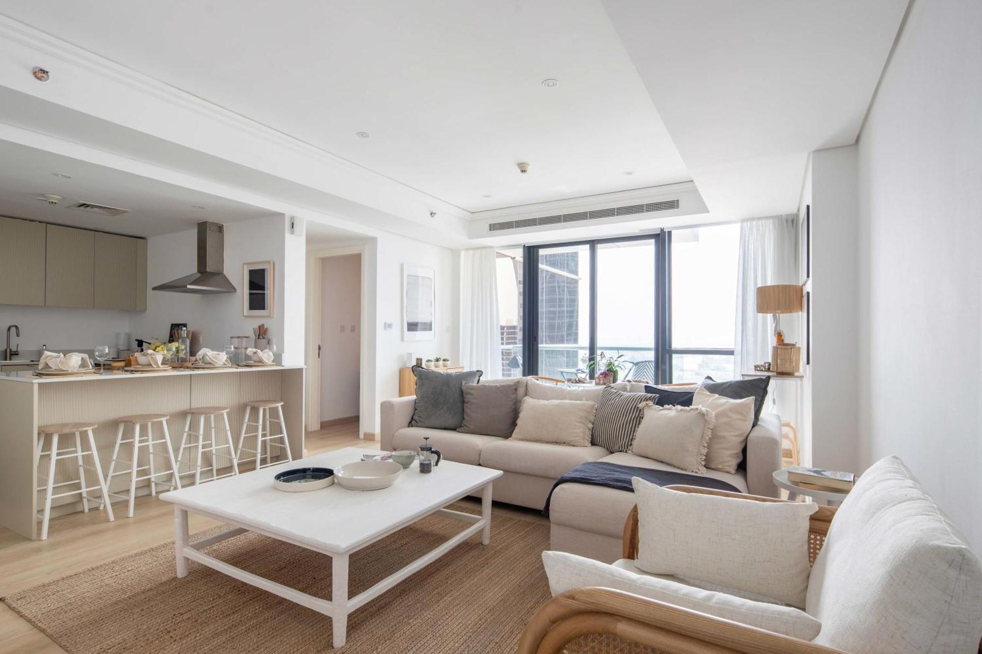 Apartment Frank Porter - Goldcrest Views 2